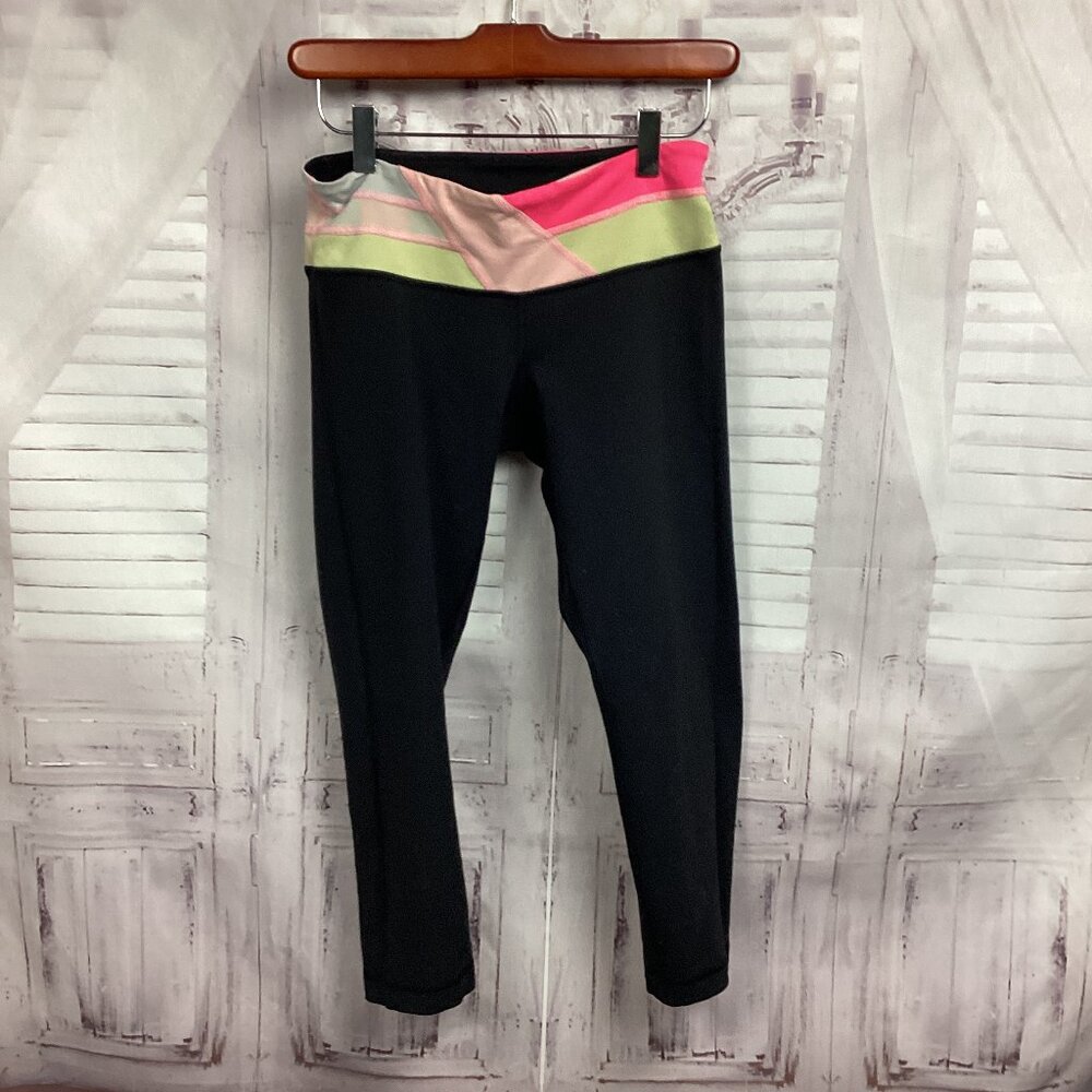 Lululemon Athletica Capri Leggings 6